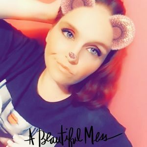 Meet your Posher, Tabitha